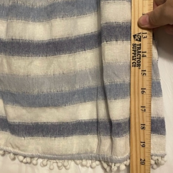 Boho Blue & White Blouse. Large Gypsy Balloon Sleeves Prairie Ruffled Neck - Picture 7 of 8